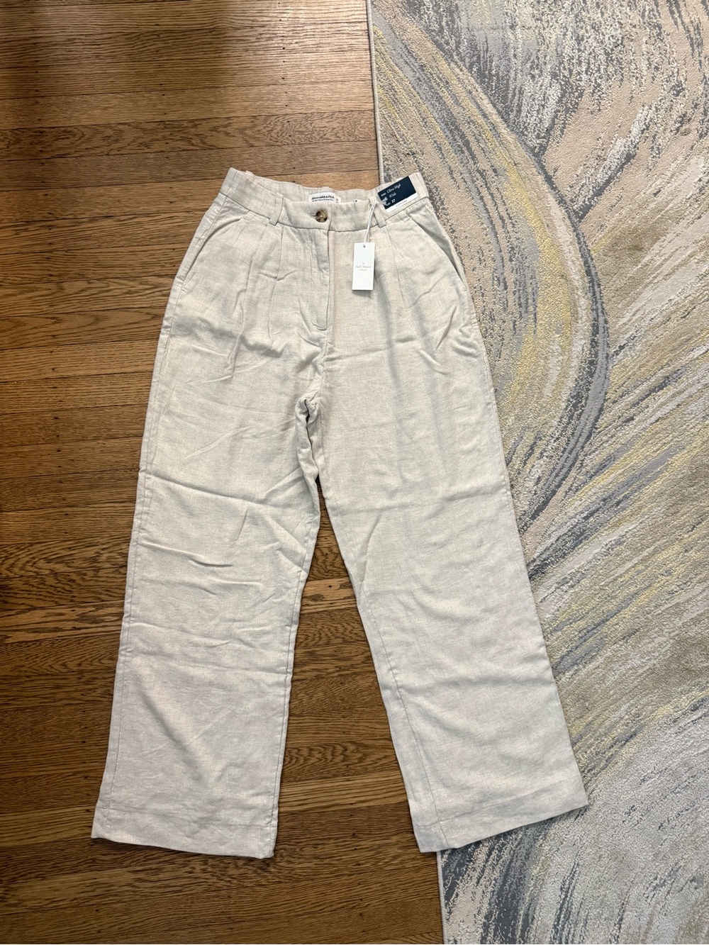 Abercrombie Women’s Beige Linen Pants